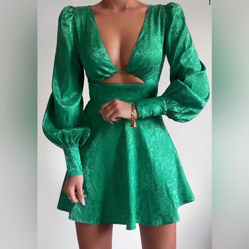 Satin green long sleeve dress